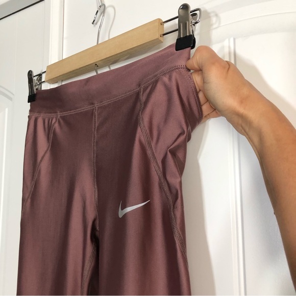 Nike Dri-Fit Workout Dusty Rose Drawstring Side Pockets Capri Leggings XS - Picture 2 of 14